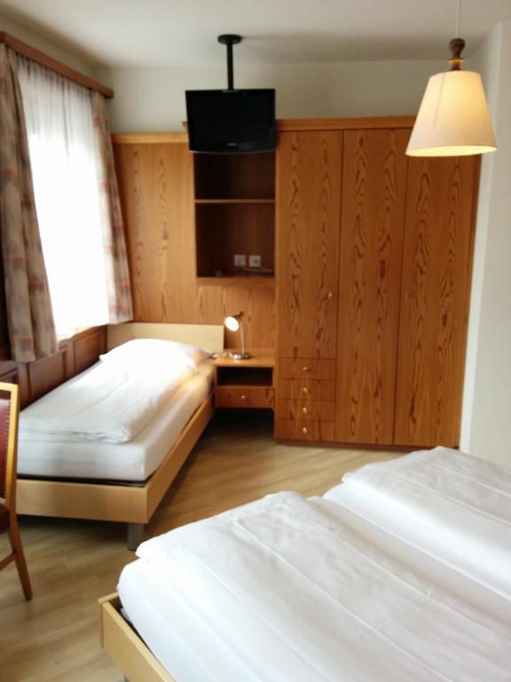 Hotel Terminus Замедан Стая снимка