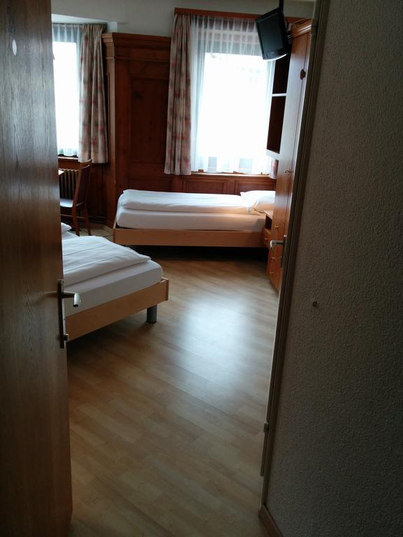 Hotel Terminus Замедан Стая снимка