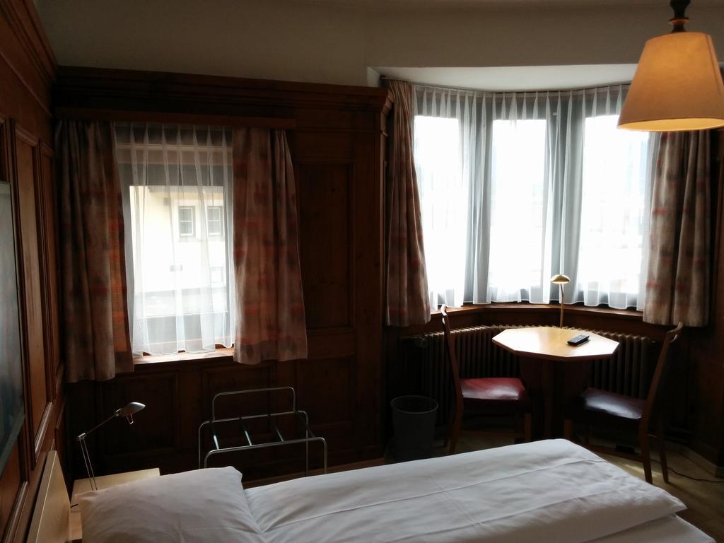 Hotel Terminus Замедан Стая снимка