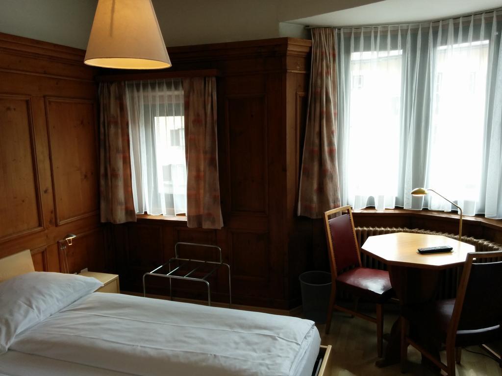 Hotel Terminus Замедан Стая снимка