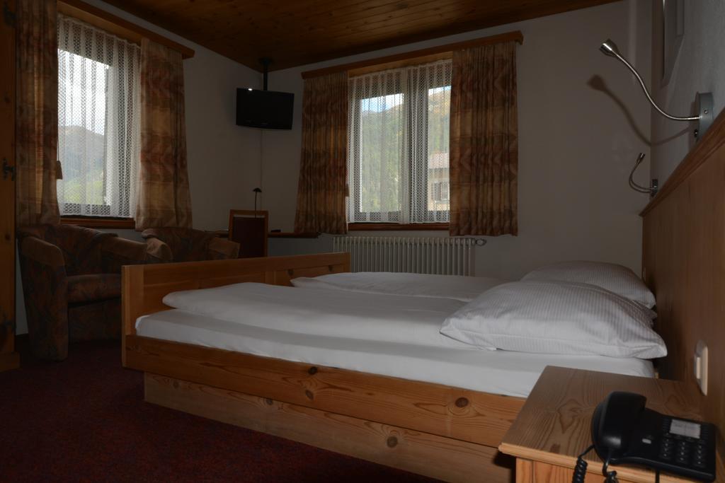 Hotel Terminus Замедан Екстериор снимка